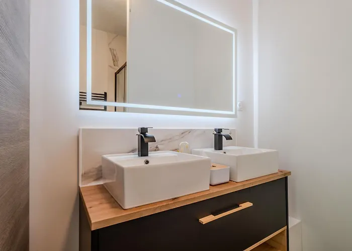 Le Manoir De La Belle Epoque