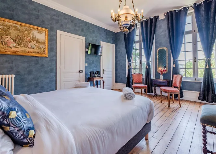 Le Manoir De La Belle Epoque Bed & Breakfast 4*
